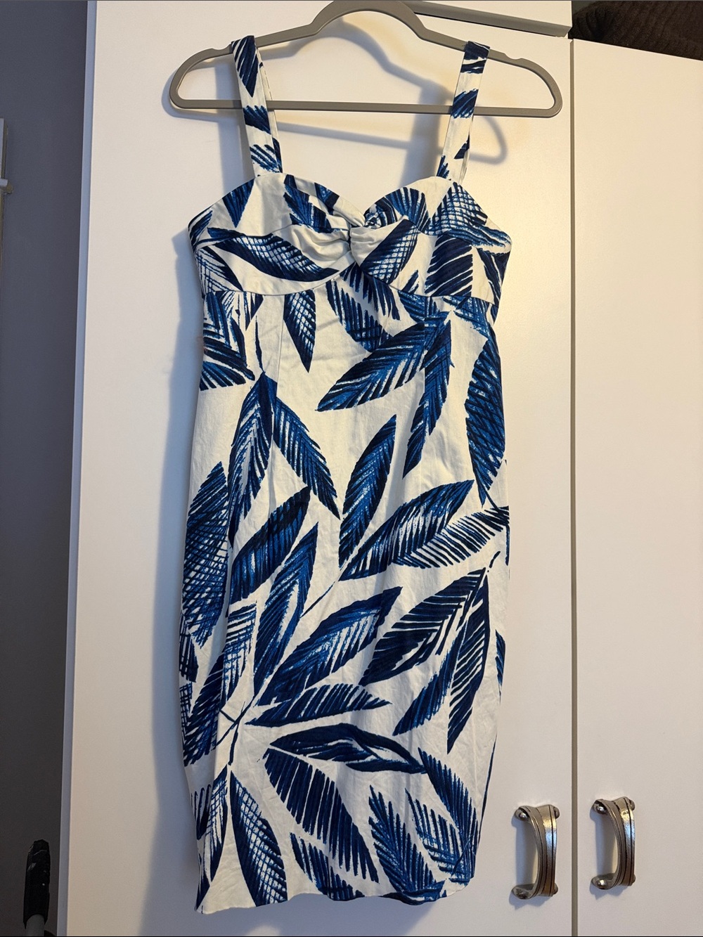 Jones New York White Mini Dress with Navy Leaf Print
